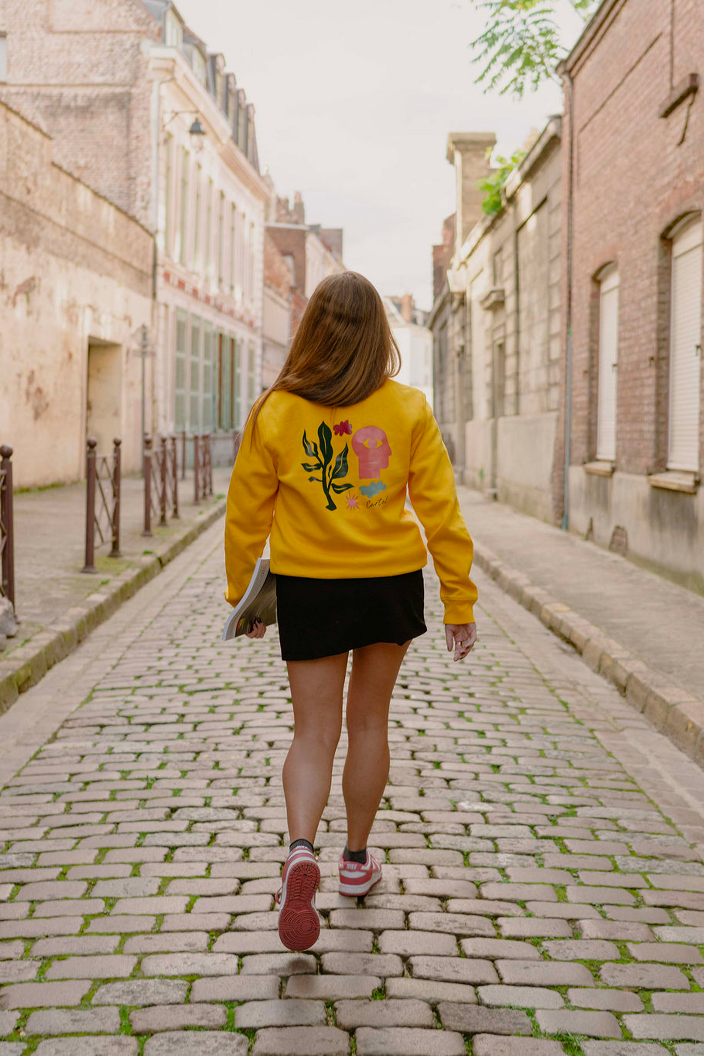 Pull Cartel Jaune